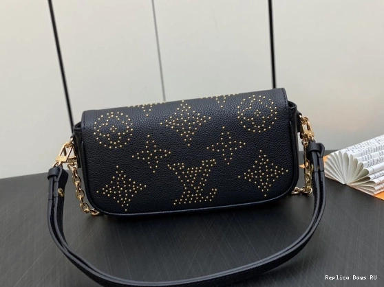 Cheap VUITTON Wallet LOUIS Ivy Chain on 0719